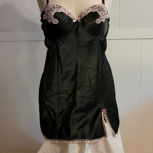 🦩Gillgan & O'Malley Satin Lingerie  black size XL
